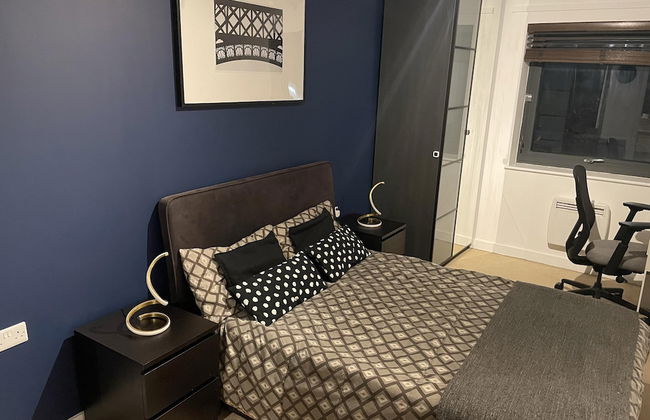 Charming 2-bed Apartment in Bow, London - Foto 2