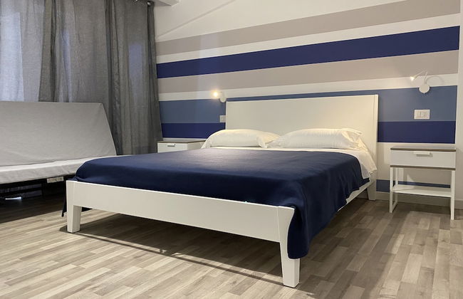 Marina di Petrolo Apartments - Photo 10