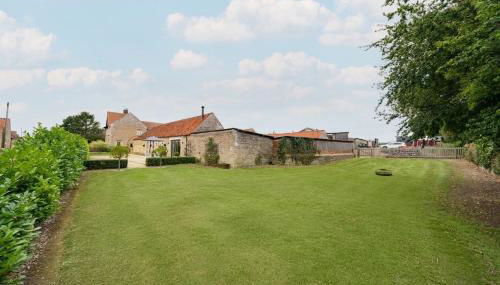 Quaint converted stables in Carlby - Foto 3, Garden, Garden view