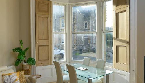 Gorgeous Apartment Seconds from Seafront Clevedon - Foto 2
