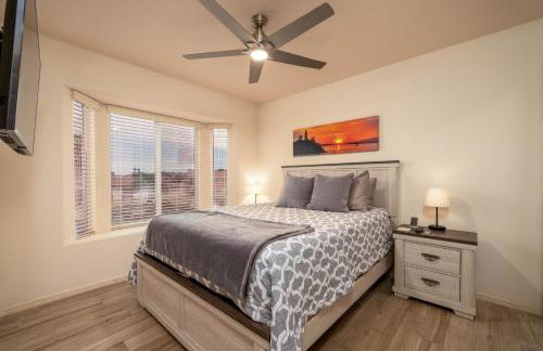 Grand Havasu Oasis with Custom Pool & Spa! - Foto 29