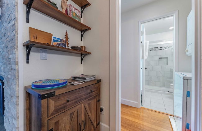 Walk to Lake, Dining+shops 5mins to Ski Resort Incline Paradise by Avantstay - Photo 21