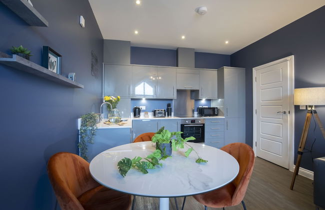 Elliot Oliver - Loft Style 2 Bedroom Apartment With Parking In The Docks - Photo 9