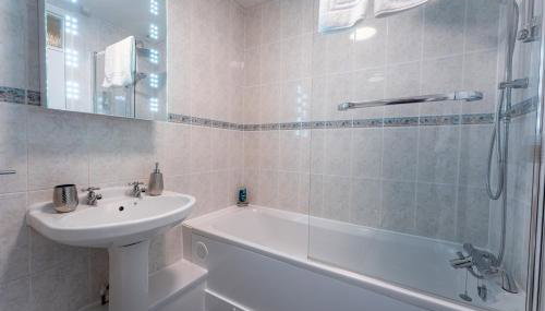 Luxury En-Suite Room 1 in Blewbury Oxfordshire - Foto 4, towels, Shower