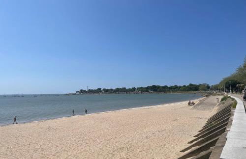 Studio cosy avec terrasse, proche Chantiers et Airbus - Foto 16