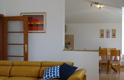 6-pax Apartment ON THE BEACH - TOP Floor, Great sea view, Parking ensured - Photo 10