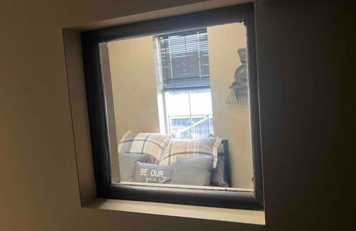 Dragonfly loft, hot tub, river views - Photo 13