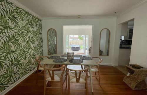 Hot tub, tiki bar, outdoor shower, near Intercoastal Waterway! - Foto 8