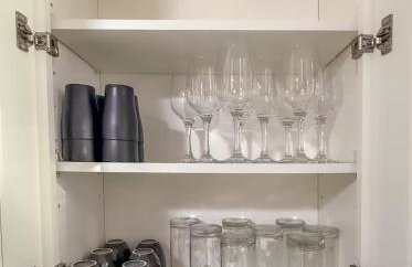 Spacious Home Downtown - Children's Hospital, Pets - Foto 15