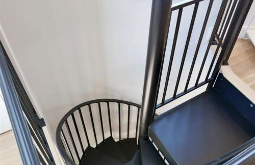 The Chic Carriage house in Shaw Sleeps 2 - Foto 8