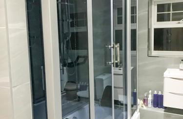 2 Double Bedroom Apartment in Edgware, London - Foto 24