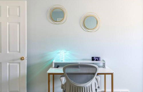 King Bed_Cozy Urban Retreat-Central Memphis - Foto 22