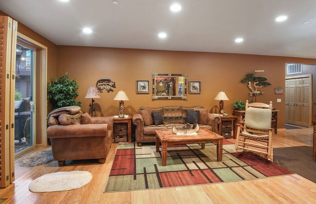 Crystal Charm Amazing 3 BDR Condo Close to Beaches, Casinos, & Skiing! - Foto 2