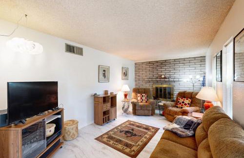 Mtn-View Home with Large Yard and BBQ in Sierra Vista! - Foto 1