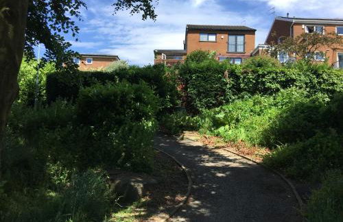 The Garden Apartment, Near Airport & City - Foto 20