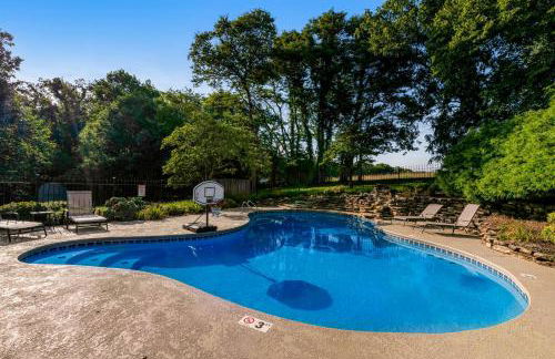 Spacious Serene Cabin Sleep 14 Pool Hot Tub Games - Foto 41