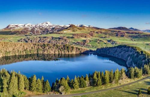 Appartement calme et spacieux avec terrasse à Issoire - Foto 16