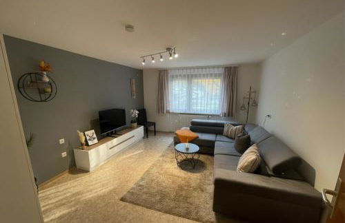 Rückzugsort mit Bergblick in Baiersbronn-Obertal - beheizter Wintergarten & kostenfreier Parkplatz - 70qm Ferienwohnung - Foto 11