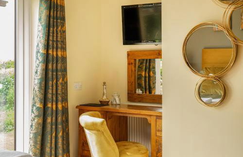 The Poplars - Photo 15