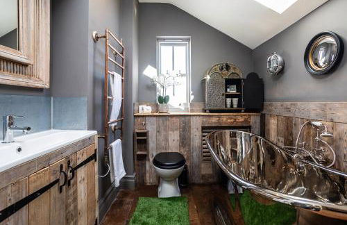 The Cocktail Lounge at Cheshire Boutique Bathhouse - Foto 19