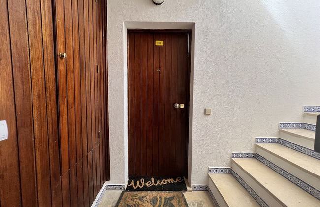 Quarteira Stylish With Pool by Homing - Foto 15