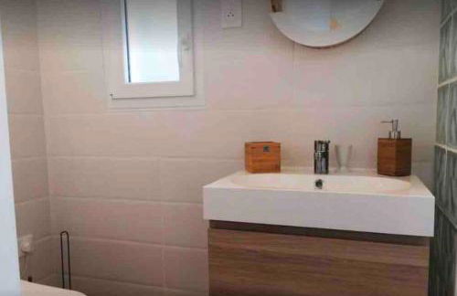 Maisonnette pour 2 personnes - Vue mer - Plage à 100 mètres - Foto 3