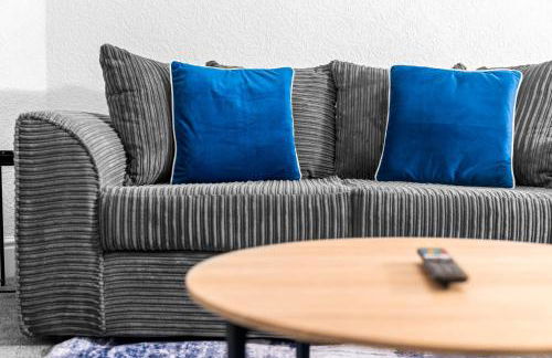 Two Bedroom Apartment - On Street Parking Available - Netflix - Wifi - Top Rated - 311M - Photo 7