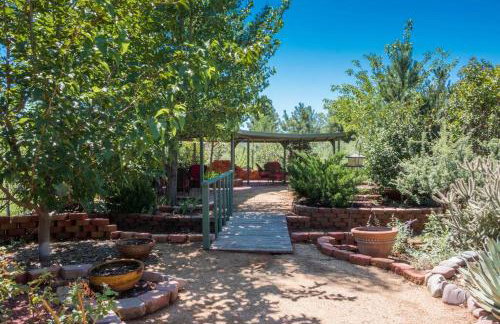 Kapila Gardens Family Retreat w/ private pool - Foto 57