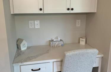 Fully Fenced & Fitted 4BR Near LakePoint Sports - Foto 79