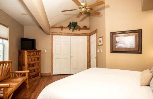 Weekend Getaway for Outdoor Recreation near San Isabel Forest in Colorado - Foto 36