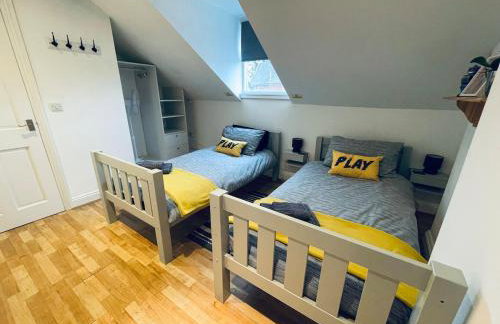 Victorian red-brick home in picturesque market town - Photo 20