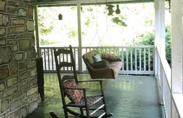 Lock Keepers Cottage on C&O Canal/Potomac River - Foto 9