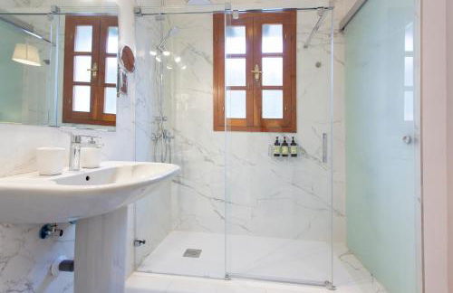 Andalusian villa on the sea and the bay of Malaga - Photo 43