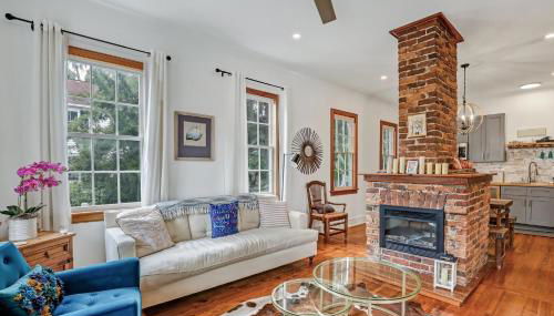 Gallery 1897 - Photo 3