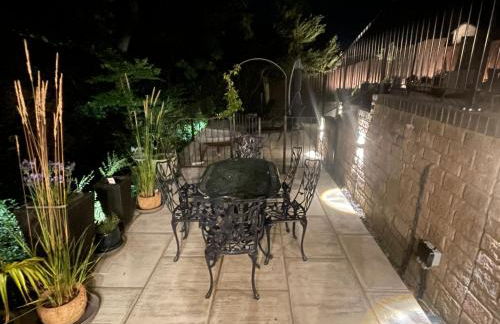 Riverside 2 Bedroom Townhouse with Car Charger - Foto 22