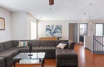 3000sqft House 8beds 3bath Pool jacuzzi Bbqj - Foto 47