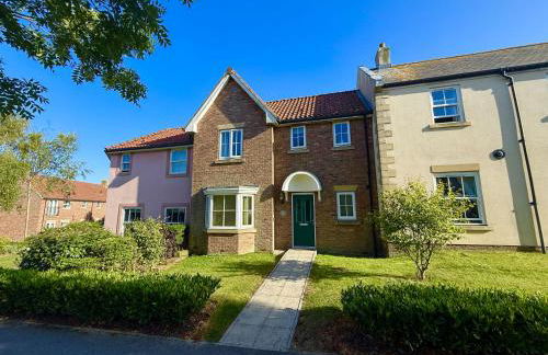 Snowdrop Cottage - Part of the The Bay Filey Holiday Village with pool, gym and direct beach access, pub, restaurant, tennis and meadows walks - Foto 15