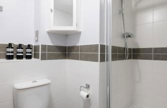 Luxury 2-bedroom 2-bathroom city centre apartment - Foto 11