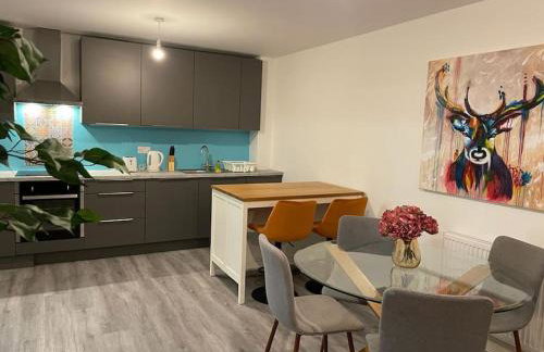 Stunning and Spacious 2bed flat in central Woking - Foto 21