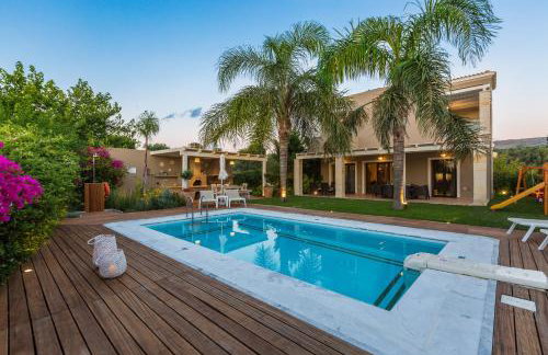 Aria Villas - Private Pool, Playground, Ping Pong & Close to Beach, By ThinkVilla - Foto 5