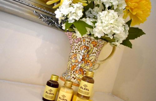 WEE SUZIE STAYS - Stunning George St Apartment - Foto 23