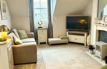 Willesden, Apartment 2, A beautifully furnished and spacious apartment located in the heart of Llandudno - Photo 10