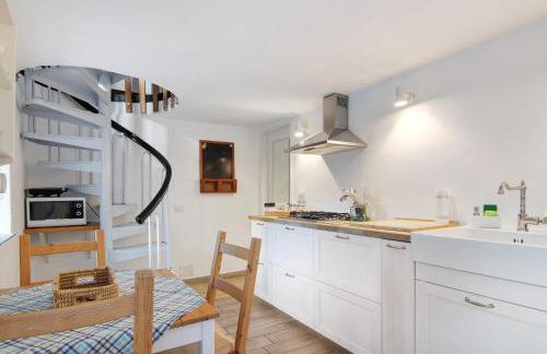 Stone House of the year 1500 - Photo 11