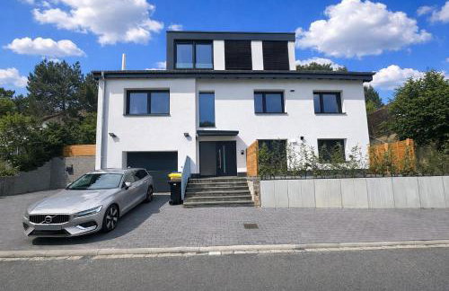 NEU - Villa Brachfeld - Penthouse und Ferienwohnung, Tor zum Nationalpark Eifel - Photo 1