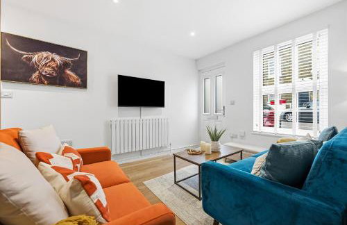 3-BR Luxe Cowes Cottage Harbour Views, Sleeps 6, with Private Garden - LONG TERM STAY WINTER SPECIAL OFFER AVAILABLE! - by Blue Puffin Stays - Foto 34