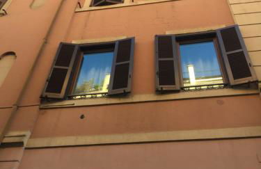 Domus Claudi Colosseum - Foto 23