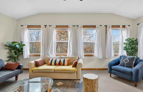 River Access Cabin with Hot Tub, Fire Pit, & WiFi! - Foto 9