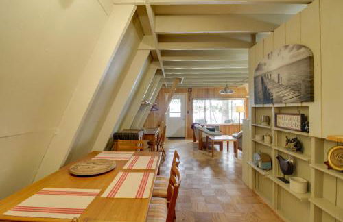 Quiet Deer River Cabin with Dock and Lake View! - Foto 8