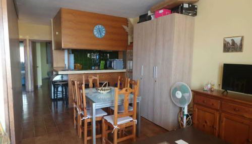 Mar menuda a pocos metros de la playa - Foto 4