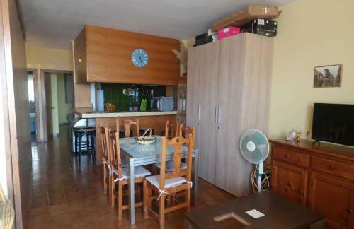 Mar menuda a pocos metros de la playa - Foto 4